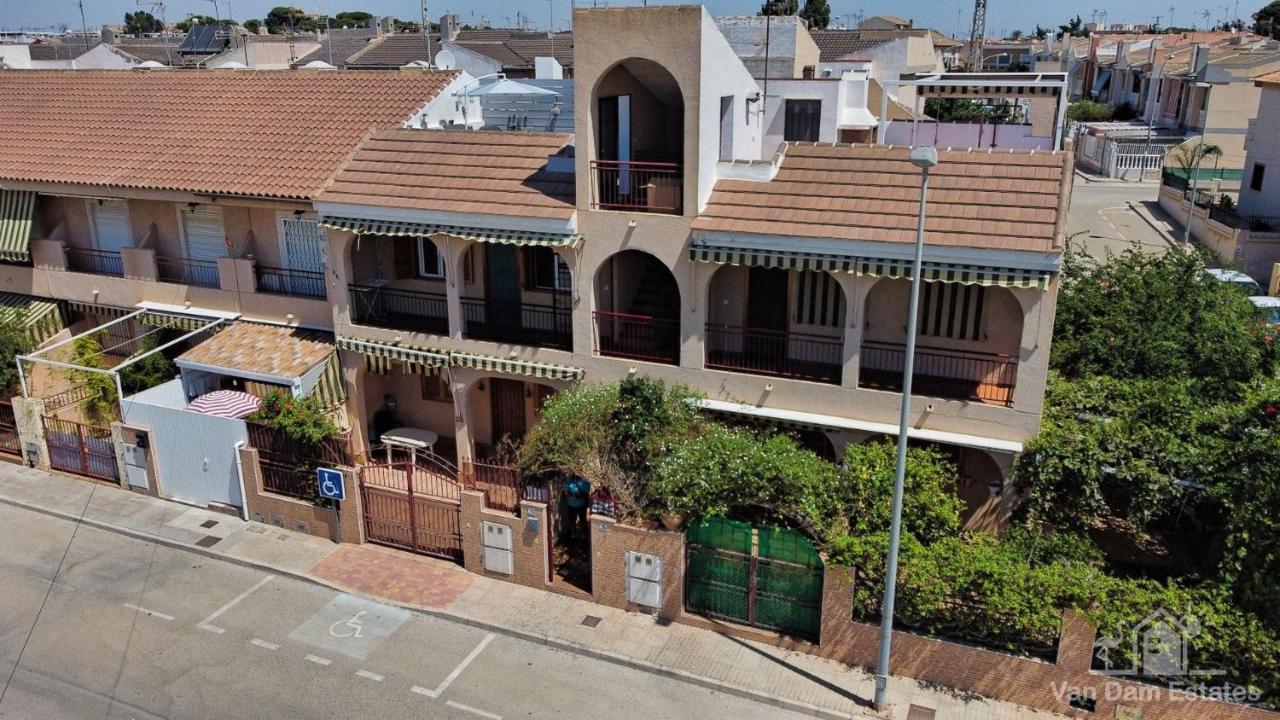 Casa Feliz - Penthouse In San Pedro Del Pinatar 100M From Shops & 500M From Beach & Boulevard Bagian luar foto