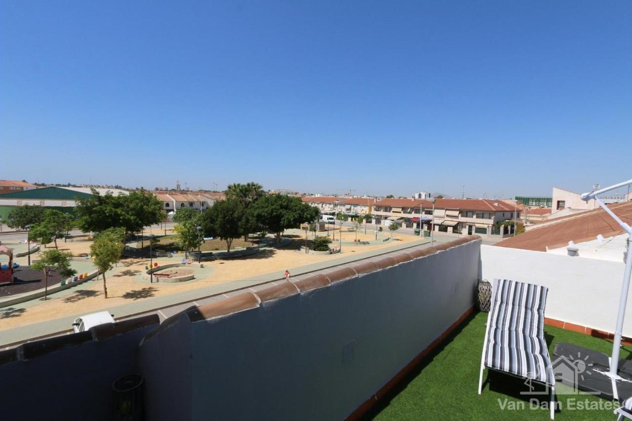 Casa Feliz - Penthouse In San Pedro Del Pinatar 100M From Shops & 500M From Beach & Boulevard Bagian luar foto